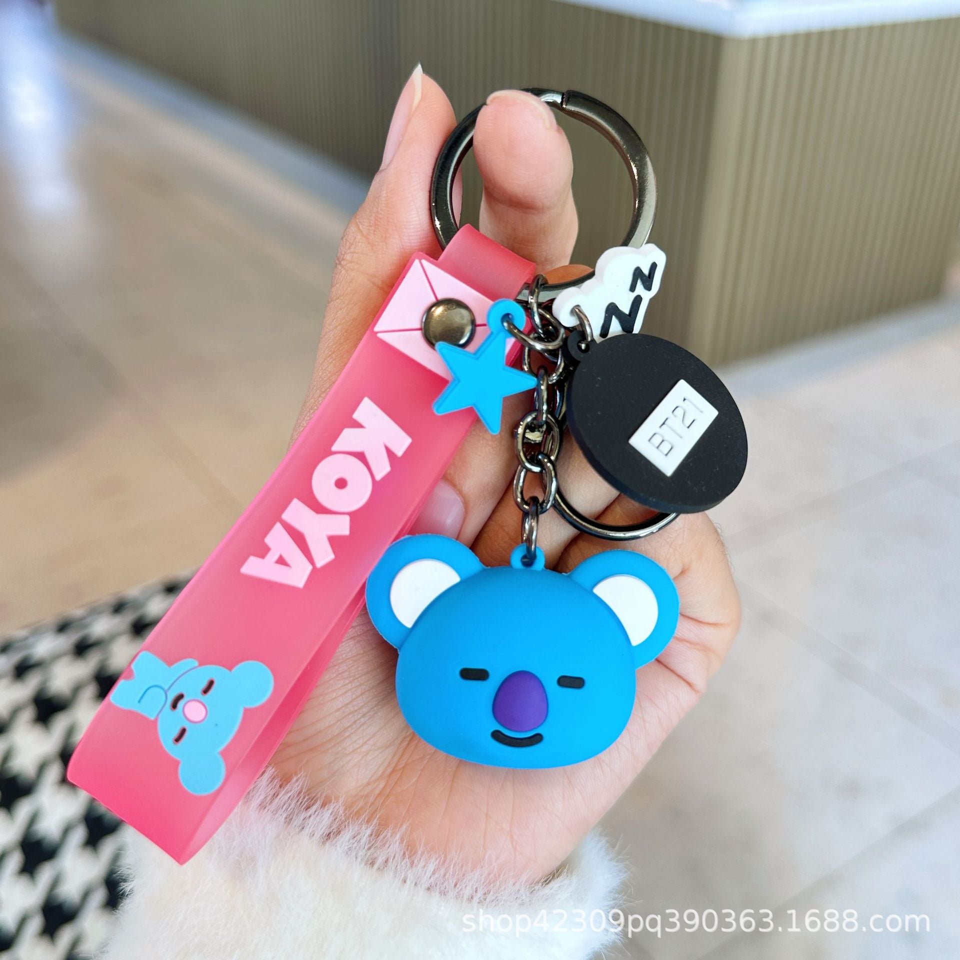Wholesale Cartoon Cute PVC Keychain ACC-KC-WenChuan004
