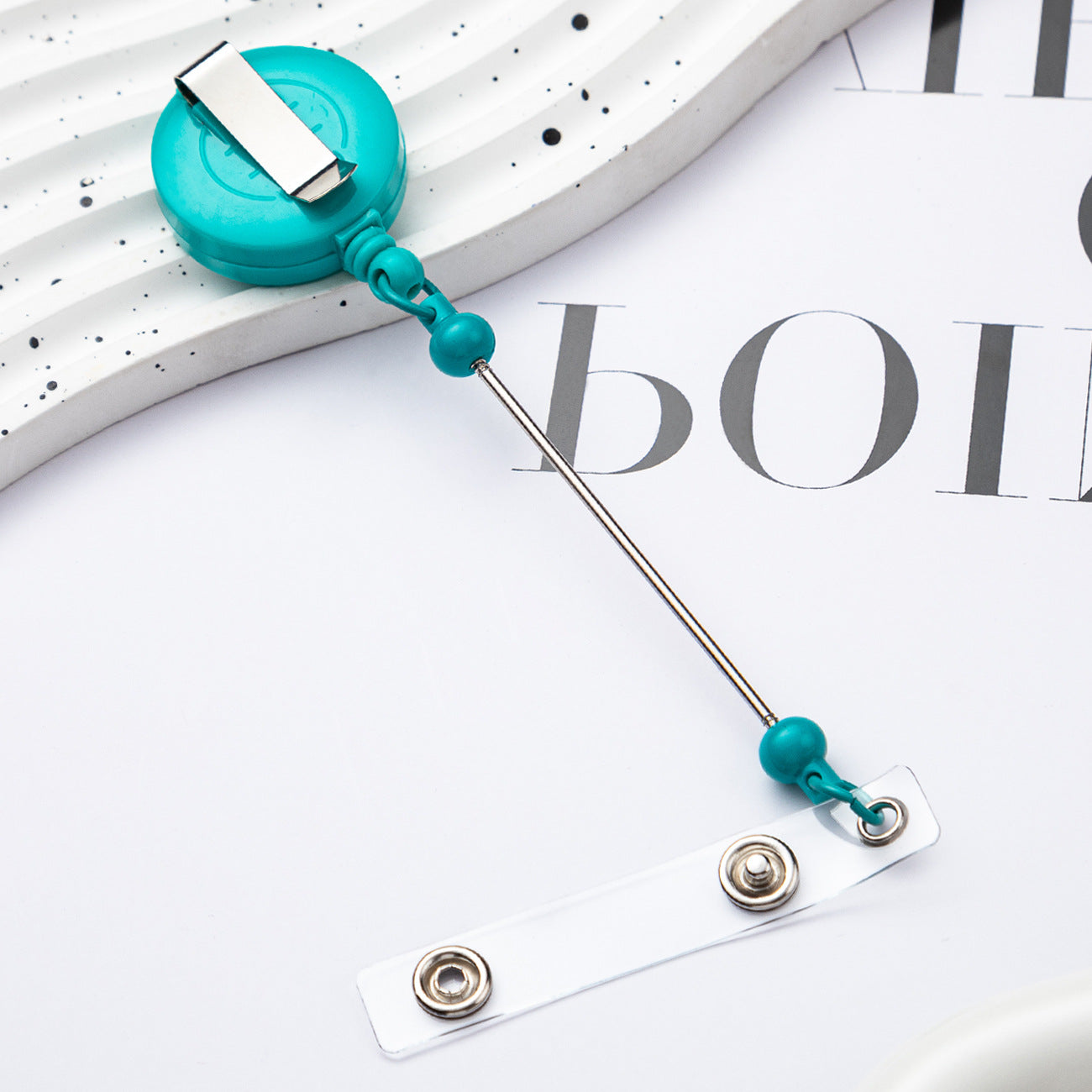 Wholesale Badge Reels Beadable Retractable Easy-Pull Button Badge ID Keychain ACC-KC-HuaH004