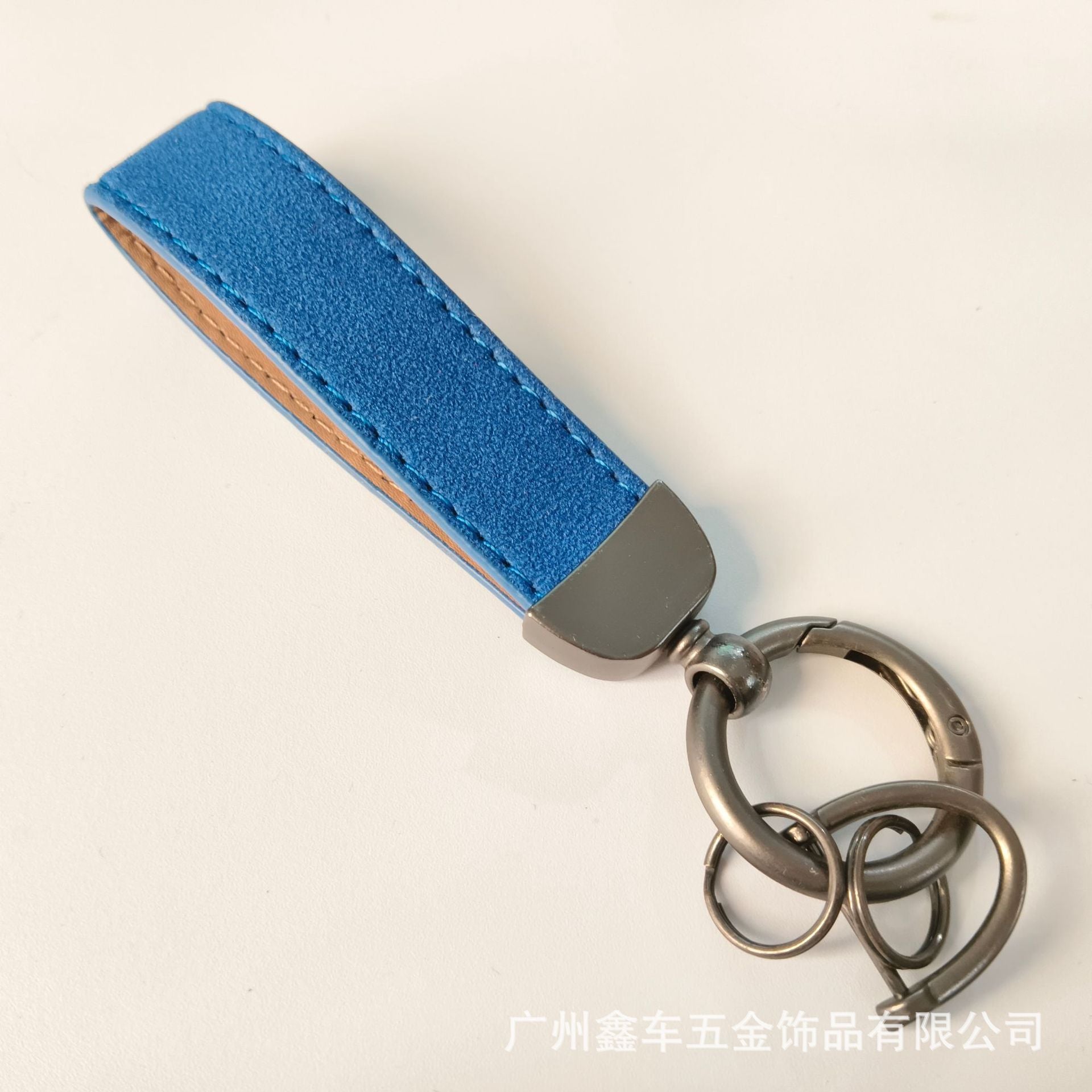 Wholesale Zinc Alloy Keychain Black Gunmetal Hardware Decorative Accessory for Wedding Gift