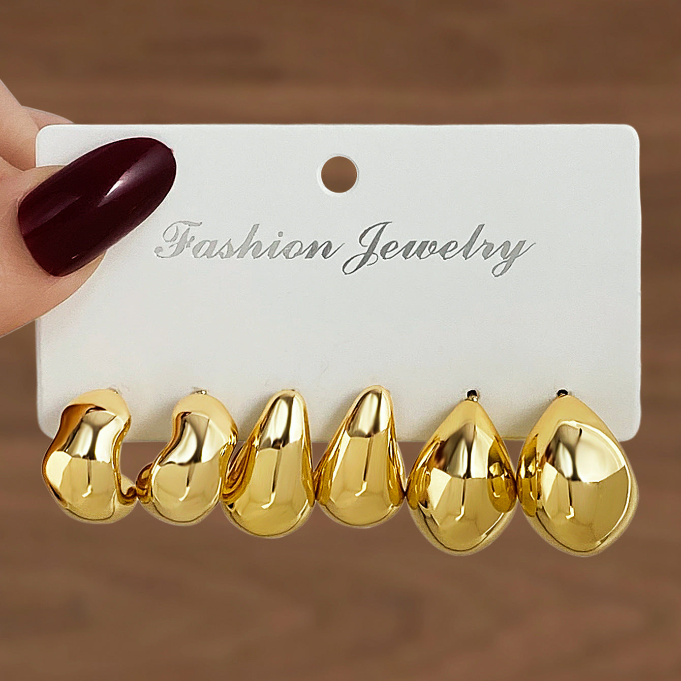 Wholesale Retro  Exaggerated C- shaped Earrings suit