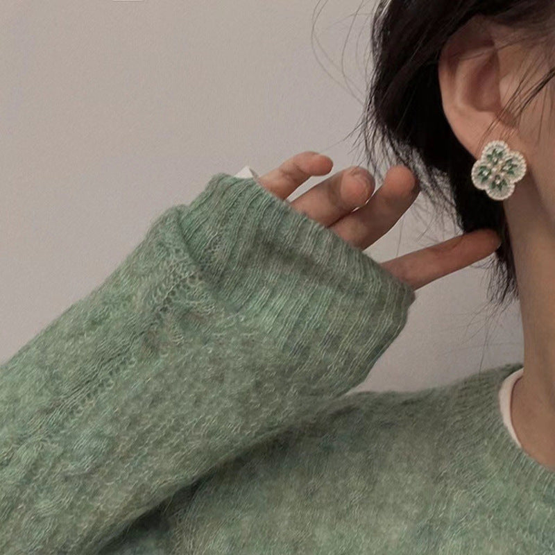 Wholesale Retro Court Style Flower Earrings