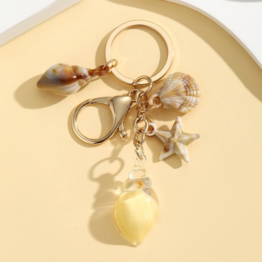 Wholesale Acrylic Glow-in-the-Dark Seashell Keychain Decorative Car Bag Charm Gift