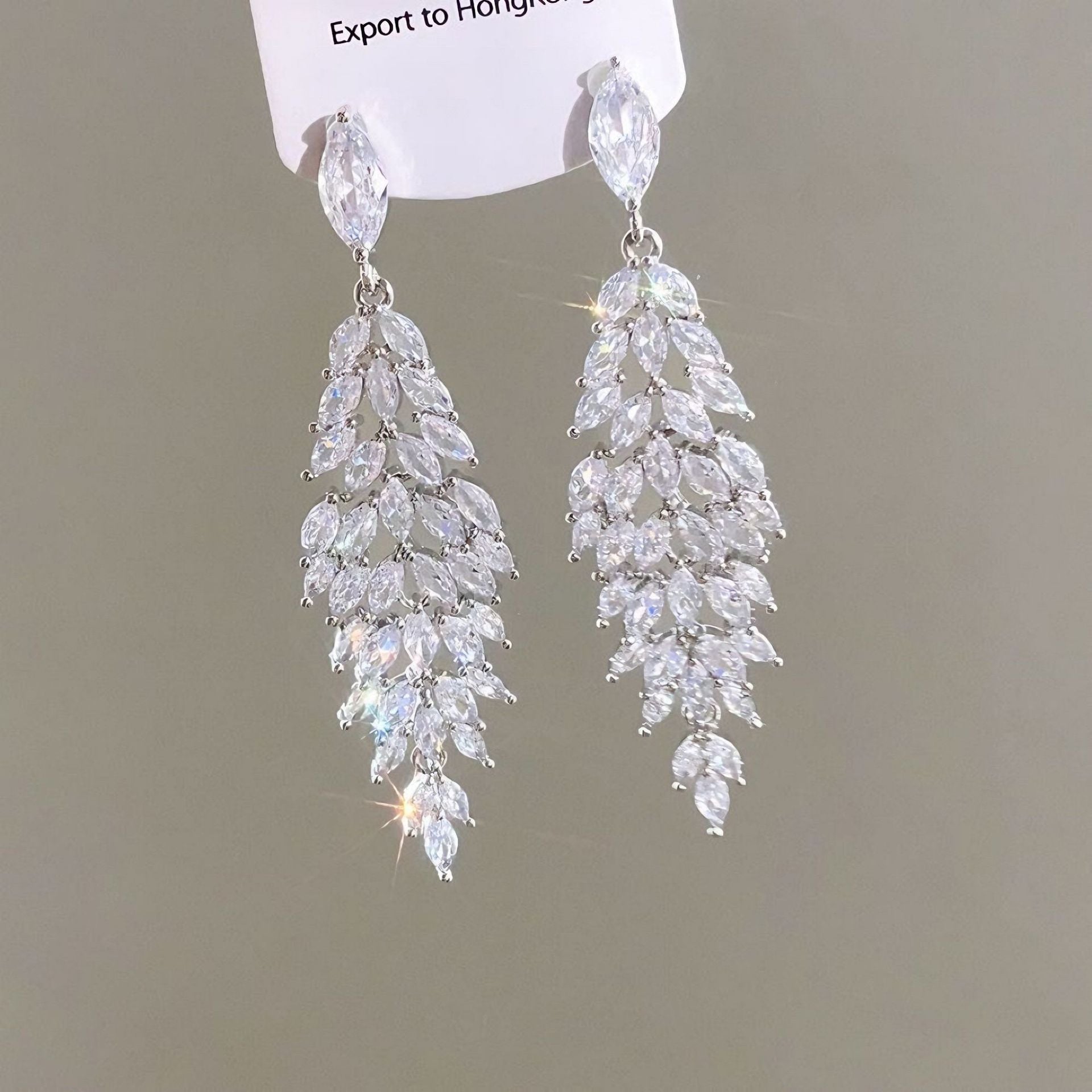 Wholesale Stylish Leaf Tassel Long Drop Earrings Copper Electroplated Evening Party Jewelry Accessory Trendy Gift For Boutique Resale