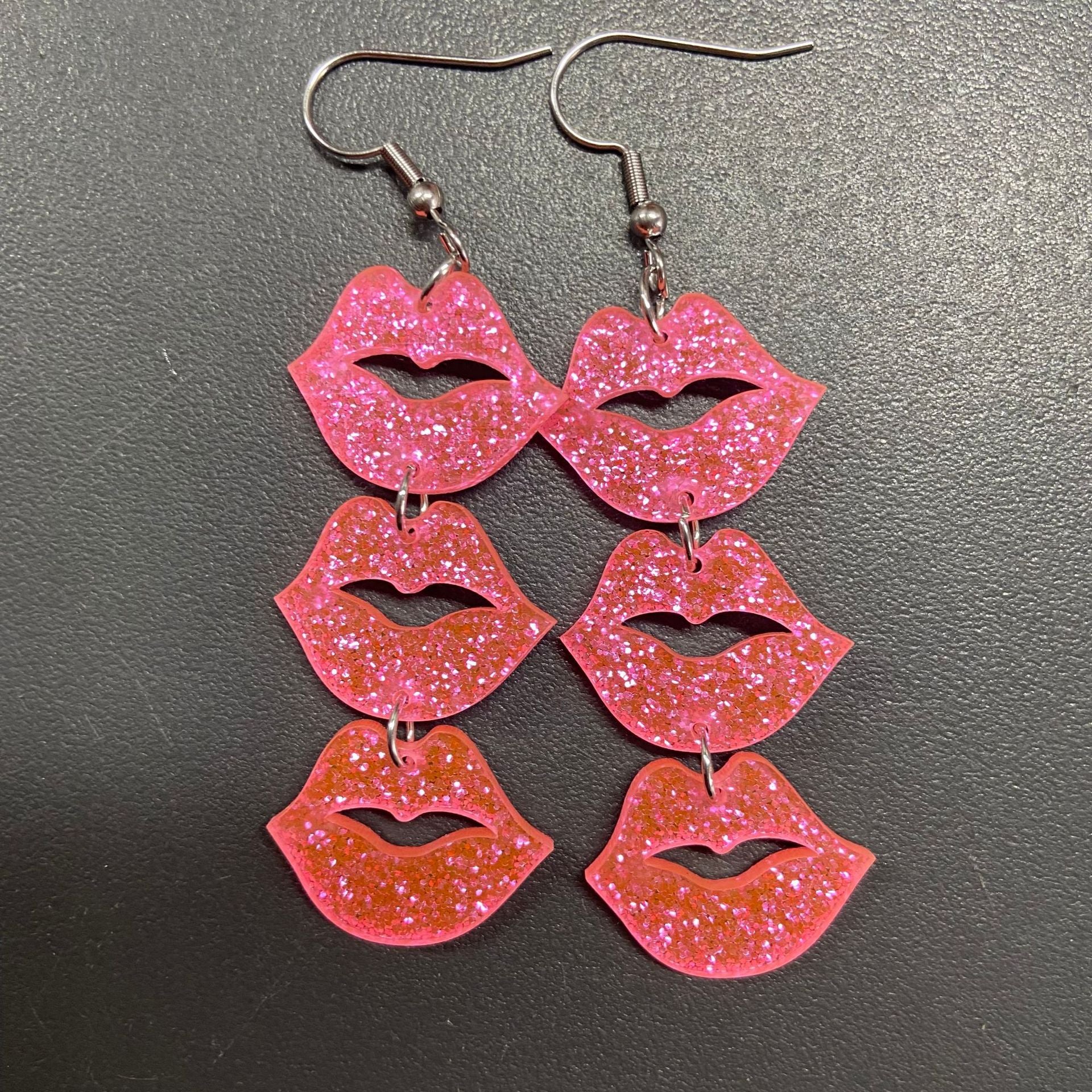 Wholesale  Valentine's Day acrylic lips flame red lip eardrops mouth earrings