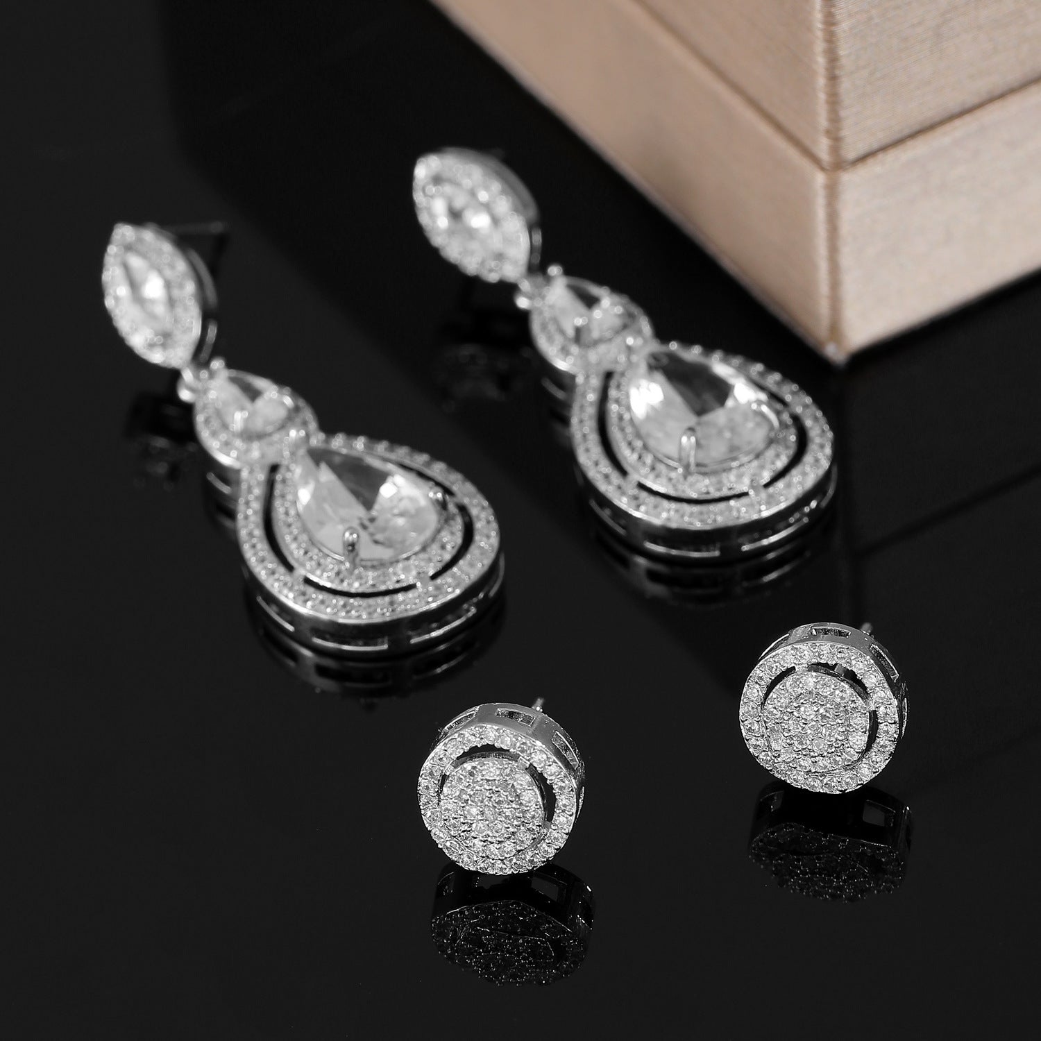 Wholesale  Luxury Large Zircon Drop-Shaped Earrings