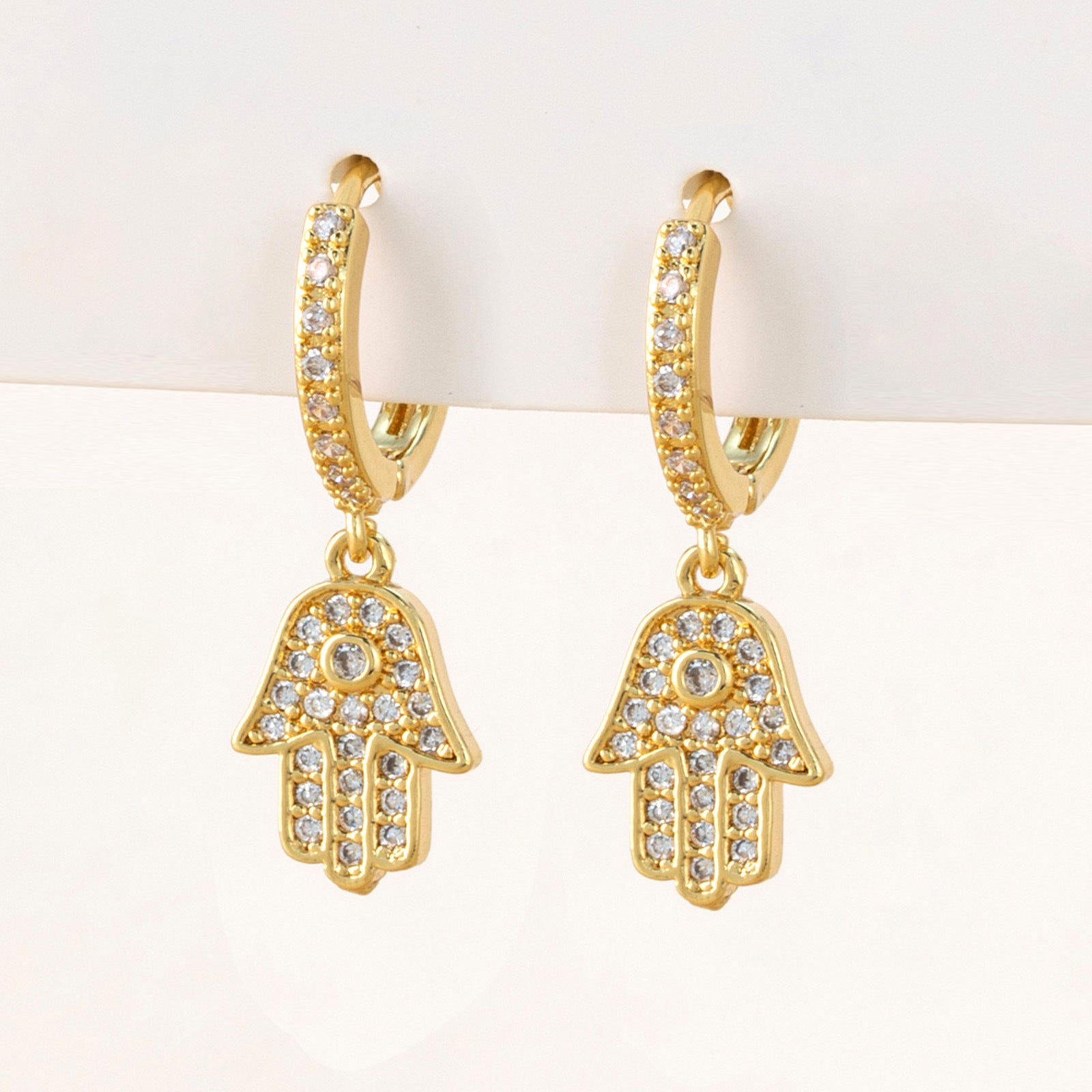 Wholesale Copper Electroplated Zircon Cross Bow Ear Cuff Stylish Women S Fashion Accessory For Boutique Resale