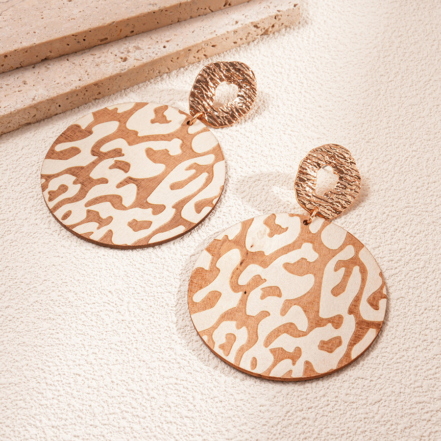 Wholesale Exaggerated wood wrinkle round silver needle earrings