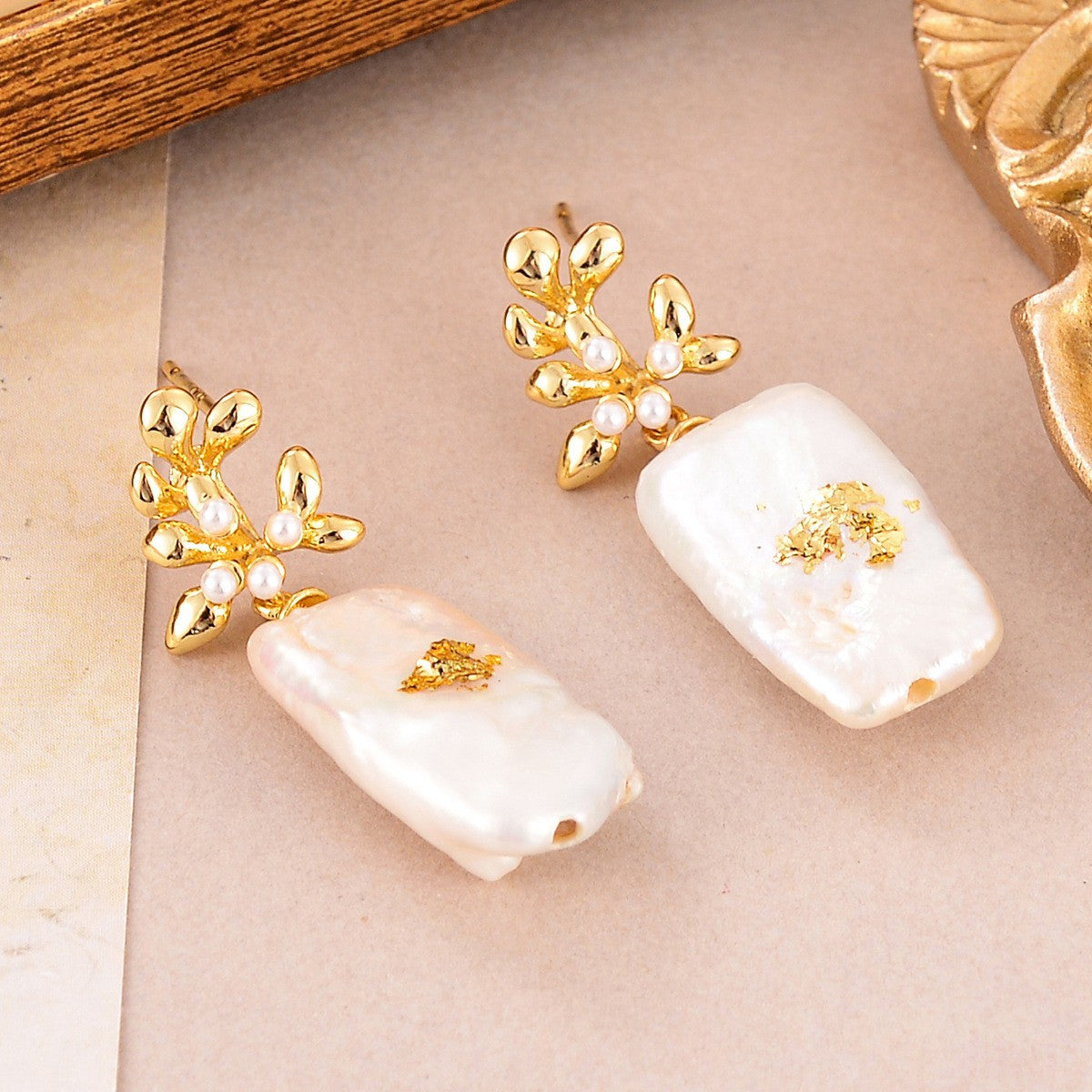 Wholesale  Geometric Heart Shaped Earrings