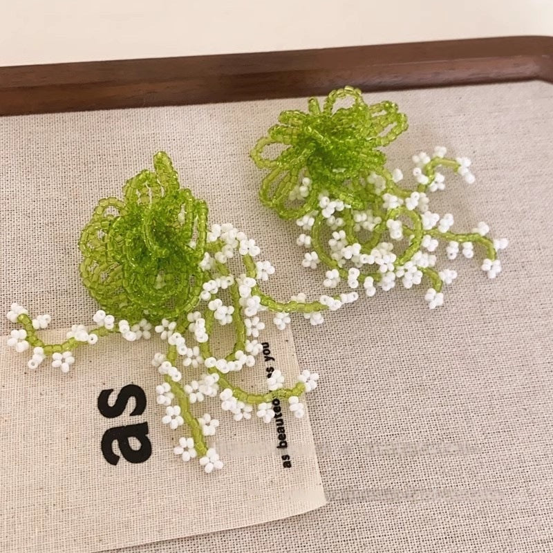Wholesale exaggerate beaded flower earrings