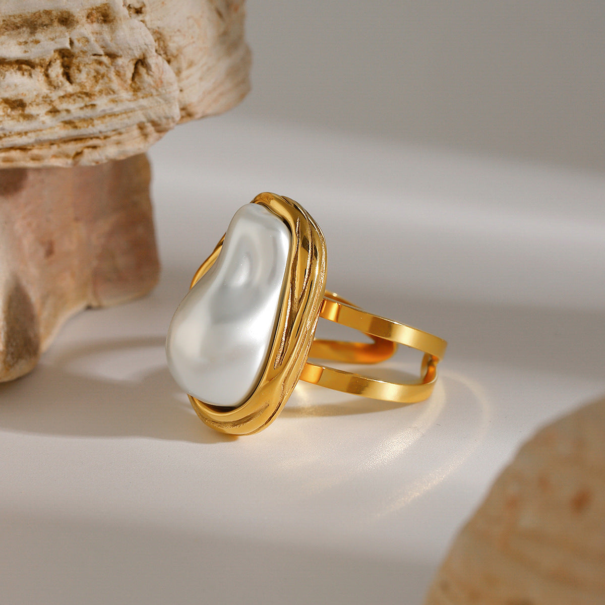 Wholesale 18k gold stainless steel baroque pearl opening ring