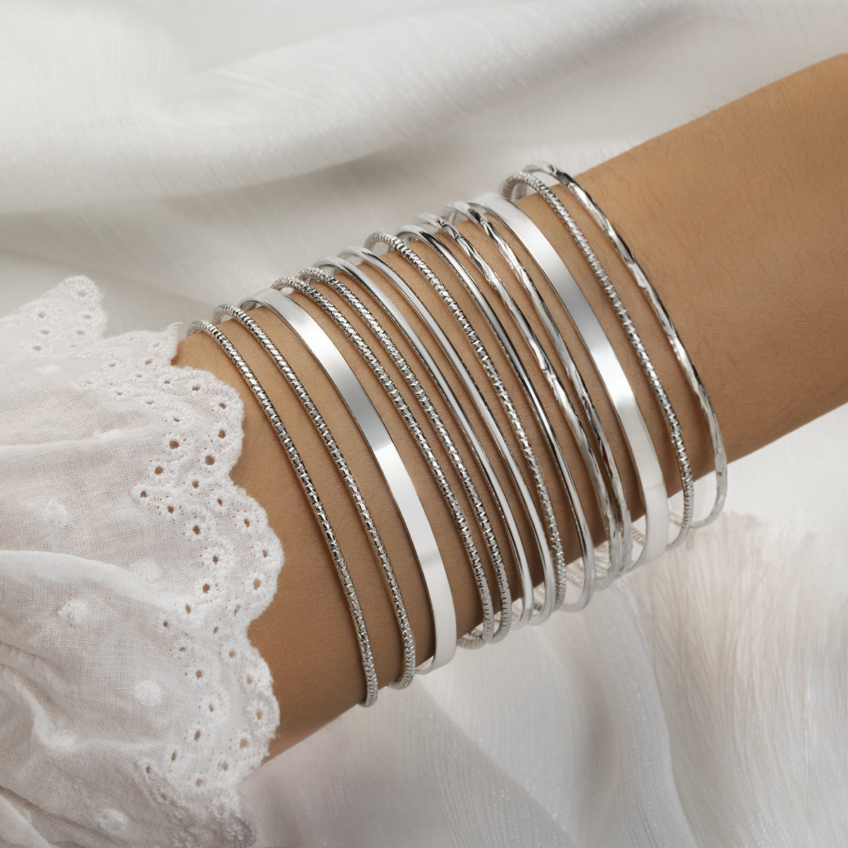 Wholesale Fashion Wide Face Carved  Alloy Personality Multi-Piece Bracelet