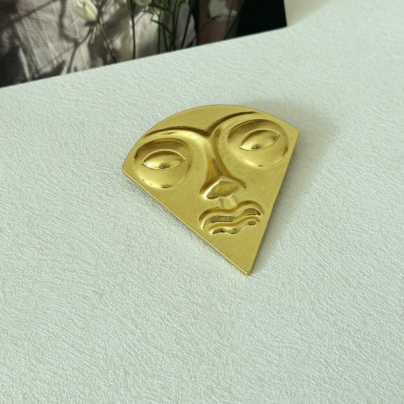 Wholesale  exaggerated unique inverted triangle face facial  big eyes nose lips earrings