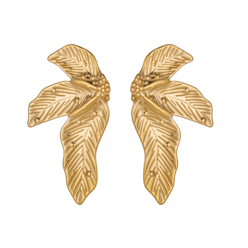 Wholesale retro  titanium steel fashion ladies flower earrings