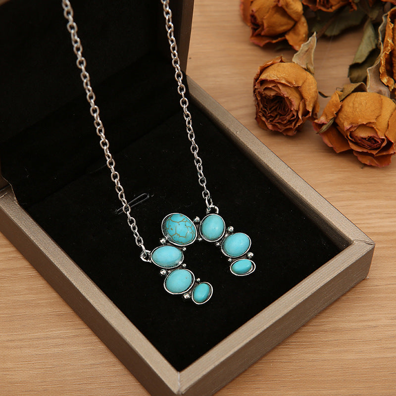 Wholesale Silver Alloy Turquoise Drop Pendant Bohemian Retro U-Shape Collarbone Necklace Gift Jewelry Accessory