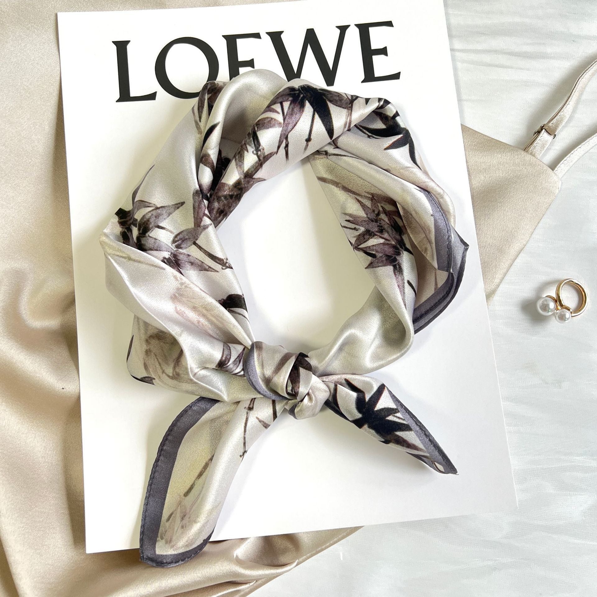 Wholesale versatile high-grade  Silk f 53* 53cm Large Square  Scarf