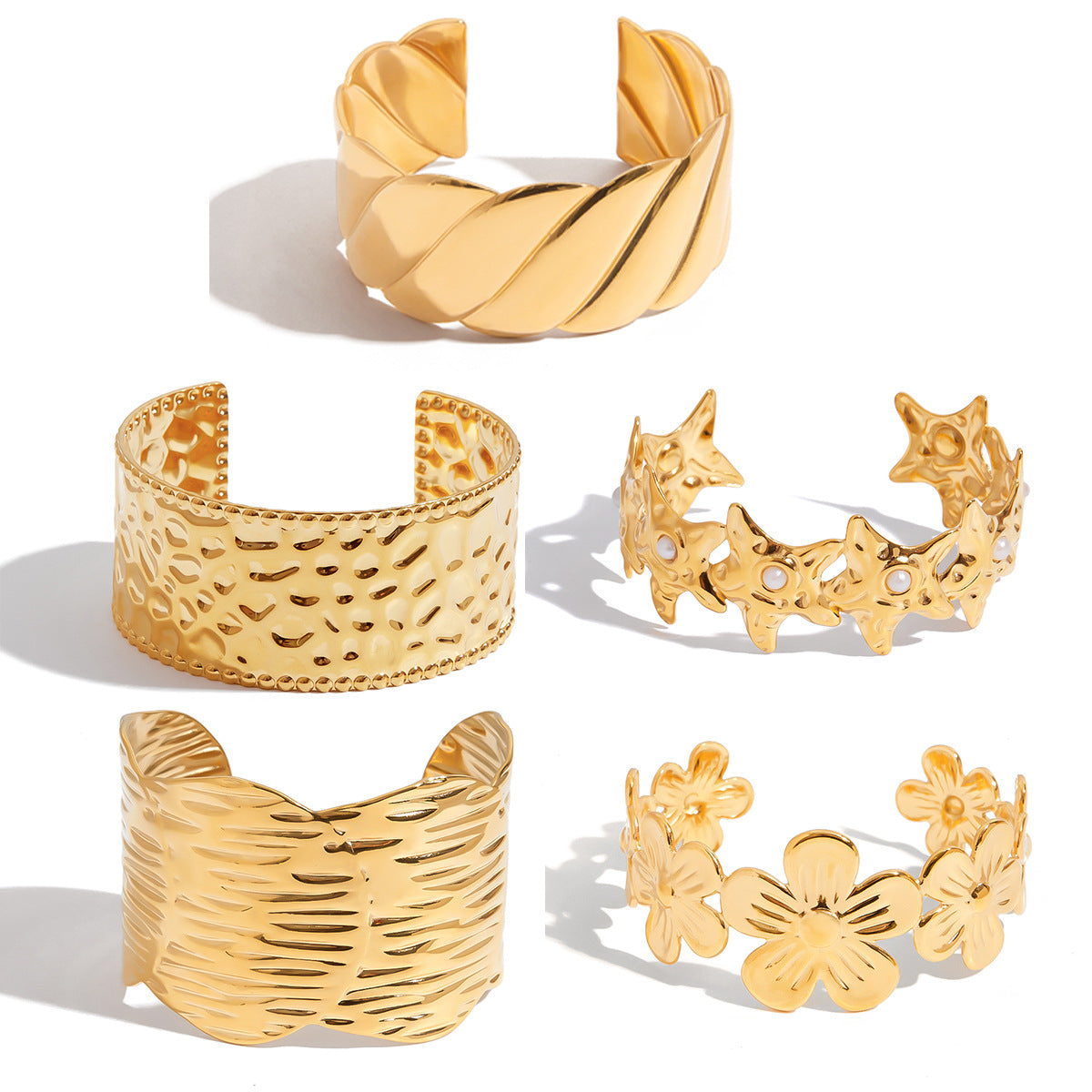 Wholesale  18K Gold Stainless Steel Glossy Wavy Line Open Bracelet