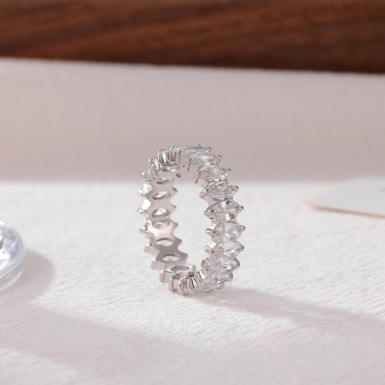 Wholesale Single-Row Diamond-Set Zirconium Titanium Steel Ring