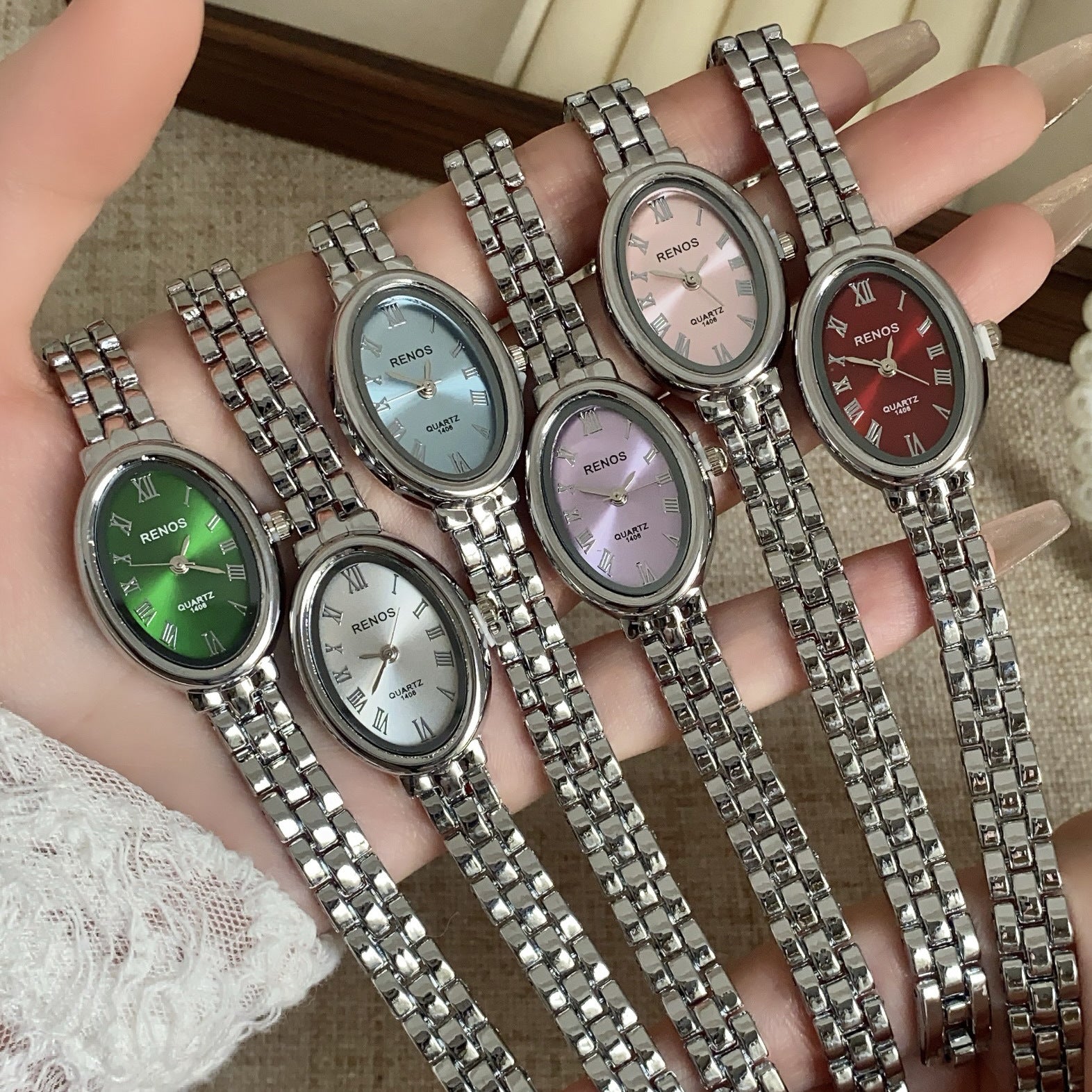 Wholesale Stylish Oval Classic Retro Women S Quartz Watch Everyday Fashion Accessory