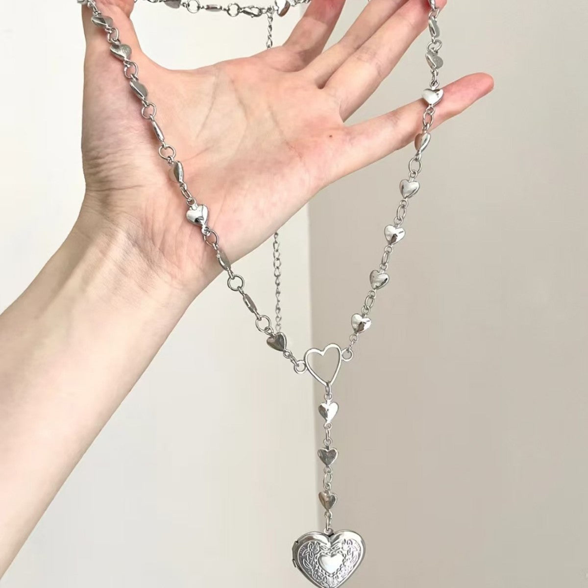 Wholesale heart tassel necklace