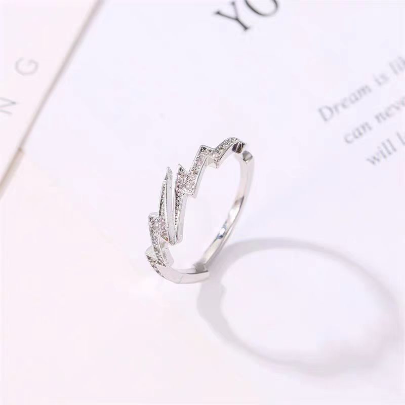 Wholesale Men' s Lightning Hip-Hop Ring with Adjustable Opening,  Niche Design,  Gift for Best Friend and Girlfriend,  Trendy Couple New Style
