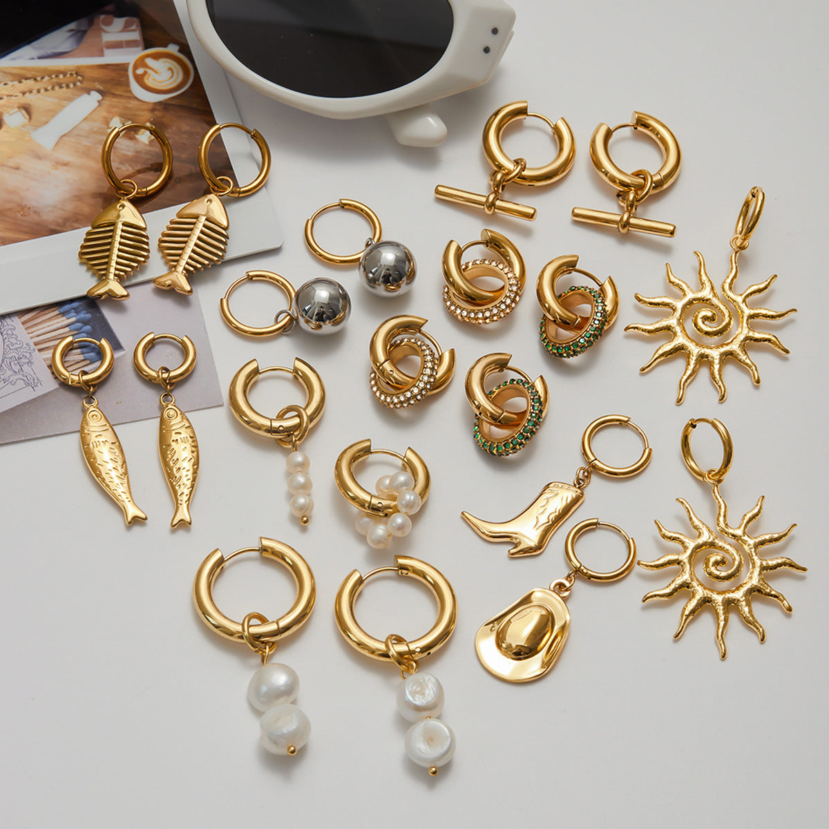 Wholesale  Stainless Steel Pearl Earrings Light Luxury  Earrings