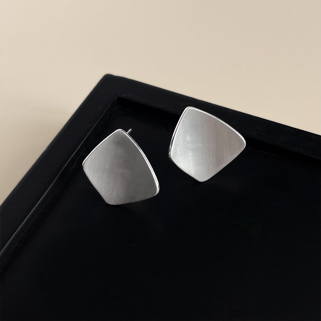 Wholesale  simple brushed frosted bean stud earrings