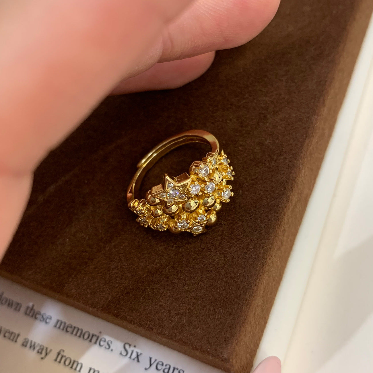 Wholesale Gemini ring light luxury  irregular star non-pierced earrings