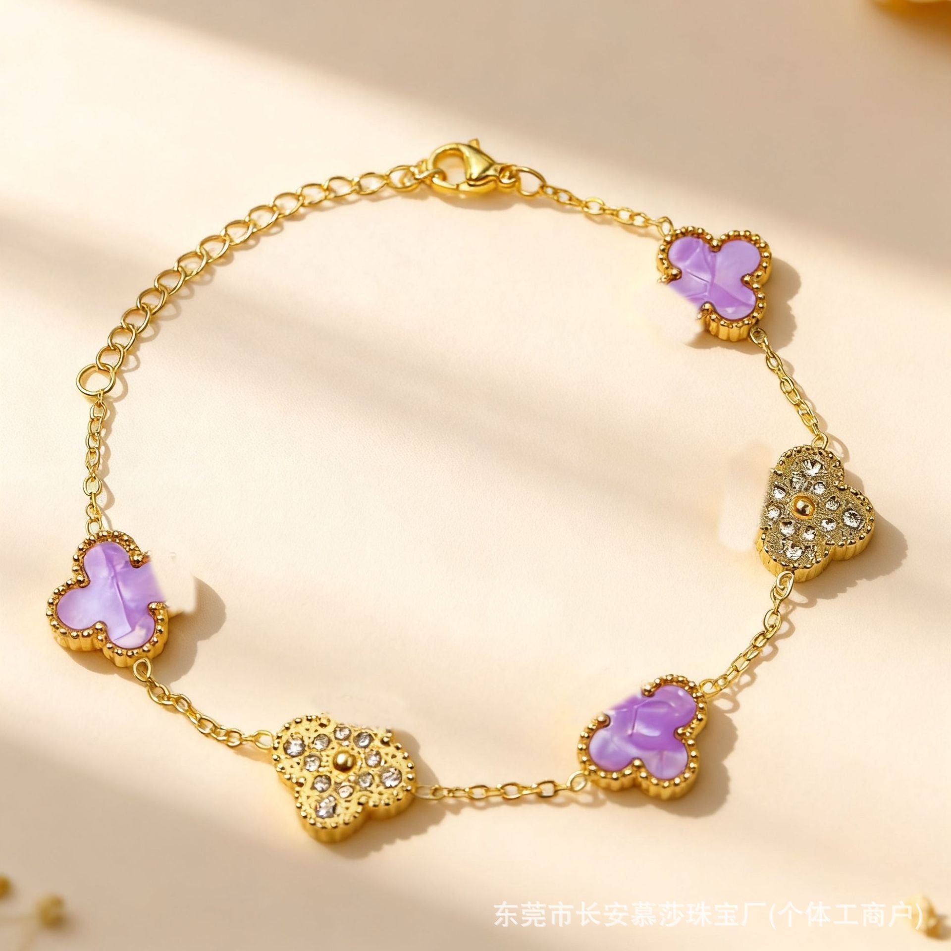 Wholesale Titanium Steel Four-Leaf Clover Bracelet with Mother-of-Pearl and Crystal Stones,  Women' s Fashion Jewelry Accessory ACCVIP