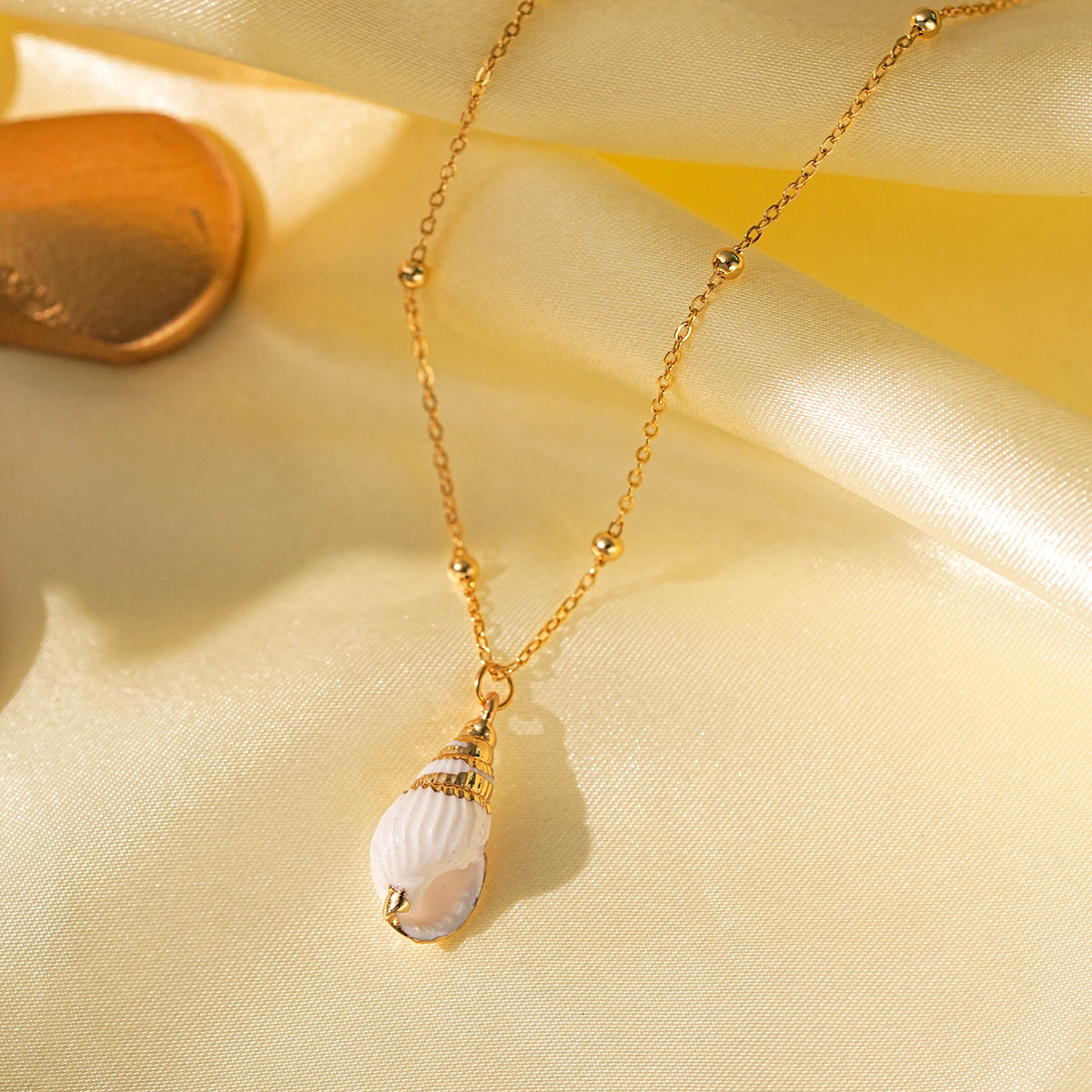 Wholesale Bohemia do not fade titanium steel  pearl pendant necklace