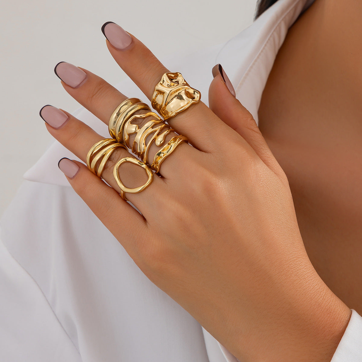 Wholesale Hollow irregular pleated metallic ring set