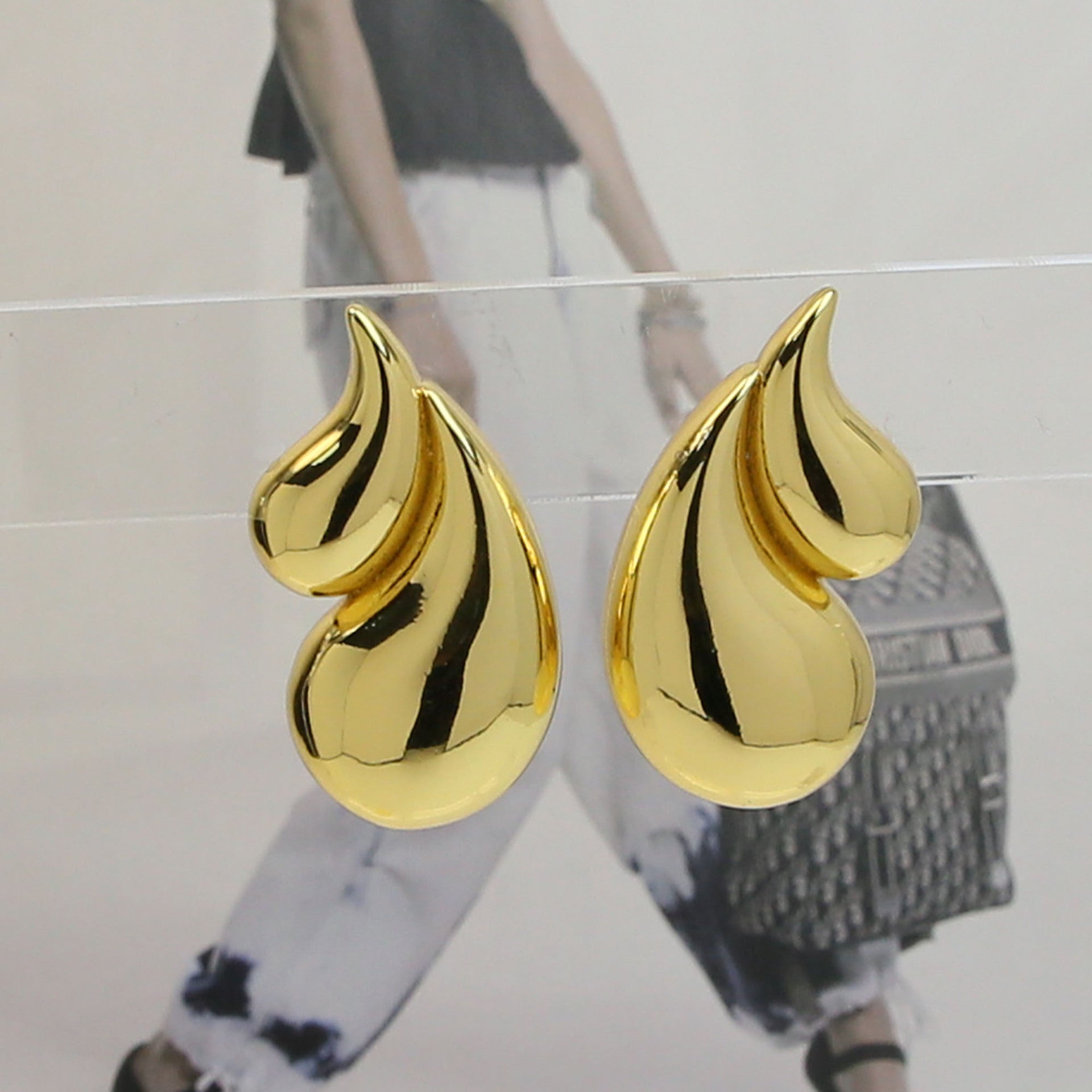 Wholesale 18K Gold Double Water Drop Brass Earrings Geometric Earrings