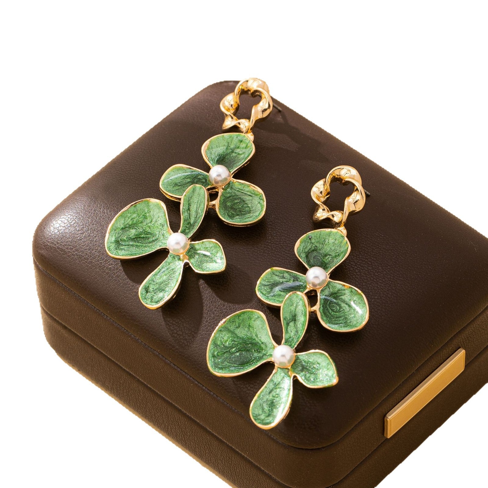 Wholesale Retro Green Floral Drop Earrings Alloy Fashion Accessory For Women Daily Party Vacation