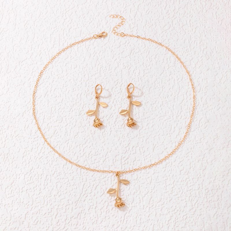 Wholesale Valentine's Day Rose Alloy Clavicle Necklace ACC-NE-YongGe022