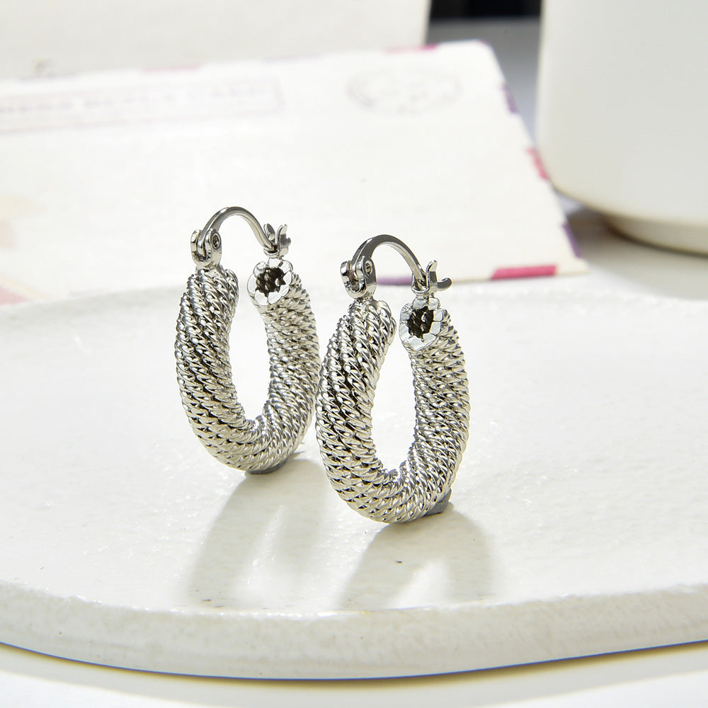 Wholesale  Retro Metal Earrings Multi-Thread Twist Hollow Earrings