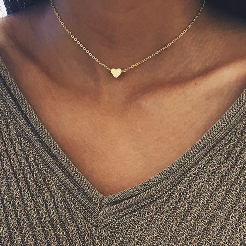 Wholesale Silver Tone Copper Heart Pendant Necklace Minimalist Chic Fashion Accessory Valentine S Day Gift Boutique Resale