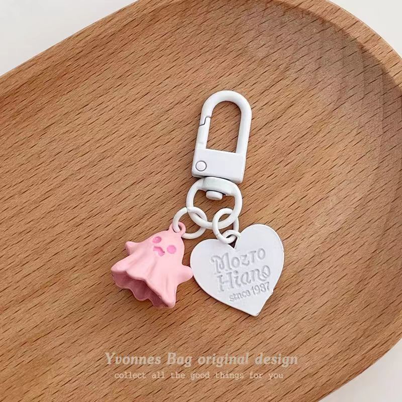 Wholesale Cute Ghost Heart Keychain Zinc Alloy Pink Black Earphone Pendant Car Key Accessory Decorative Gift
