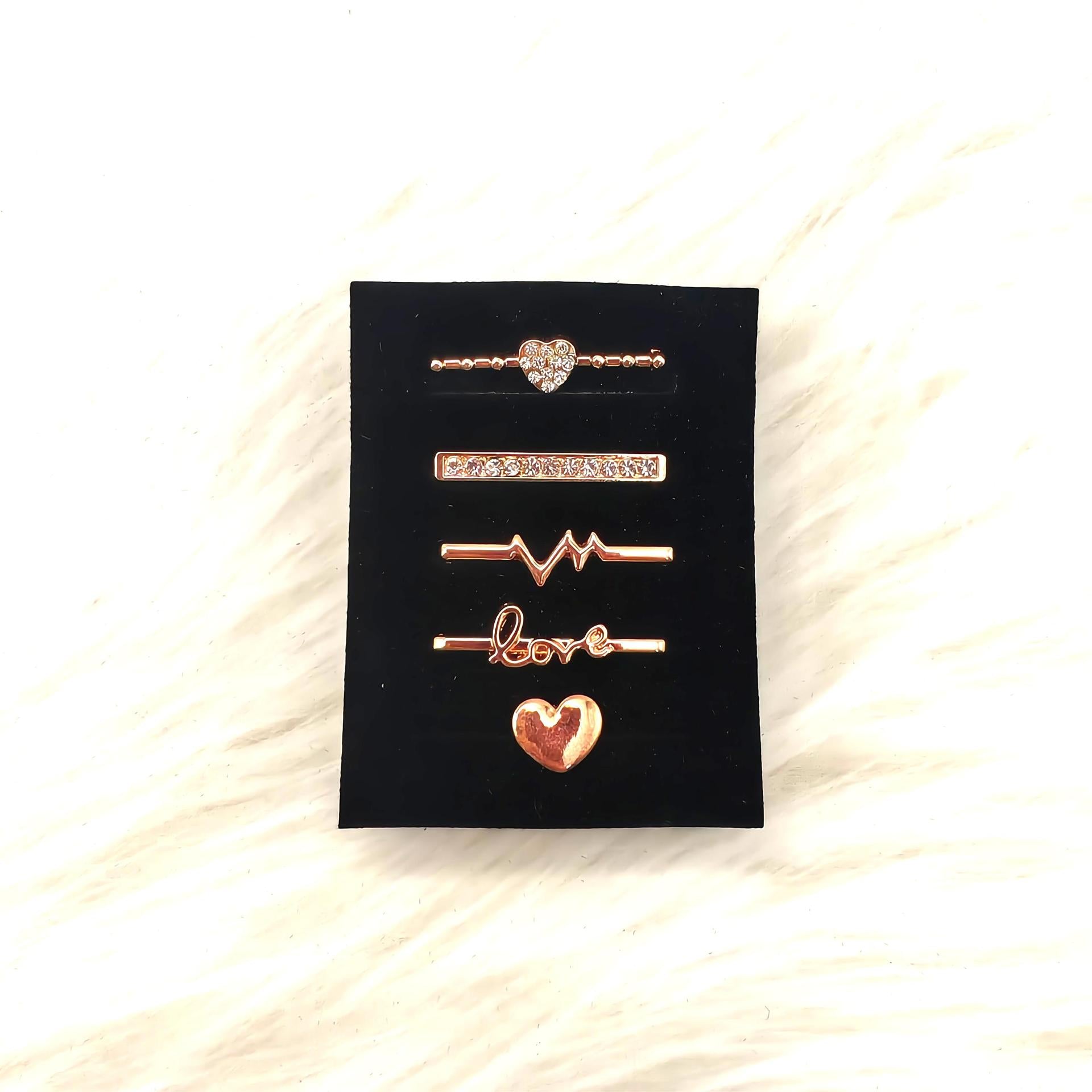 Wholesale Gold Love Themed Band Charms Set Of 5 For Everyday Wear Fashion Jewelry Accessory