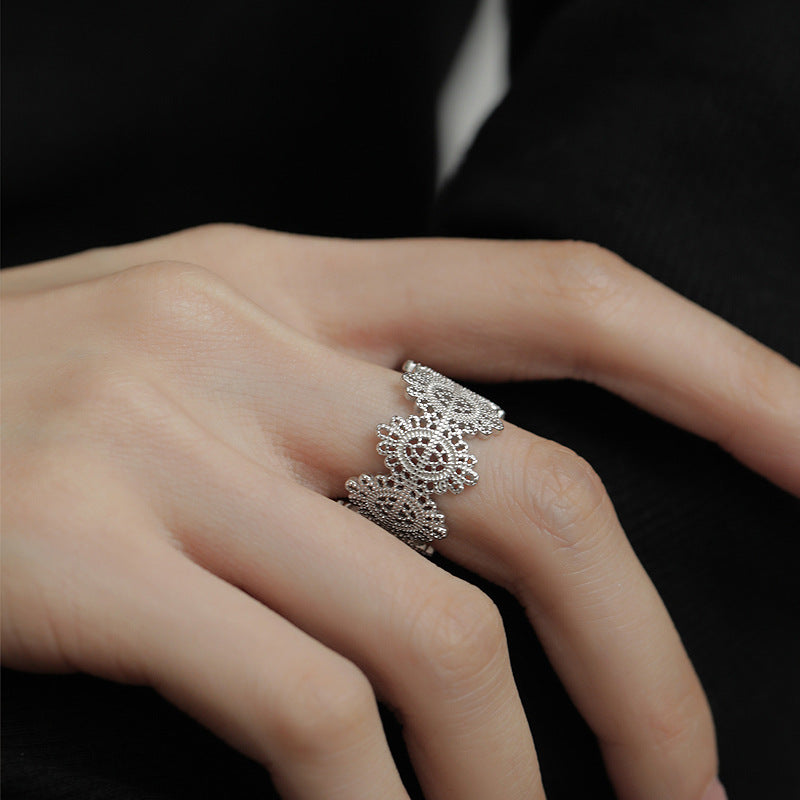 Wholesale S925 Sterling Silver Hollow Lace Ring