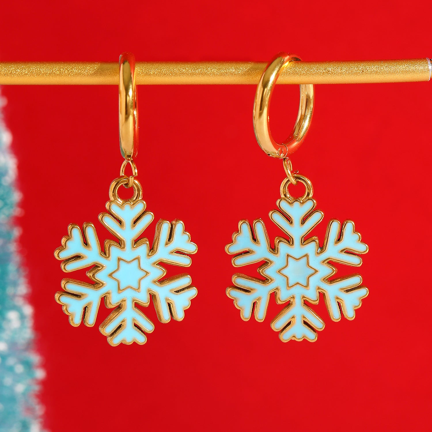 Wholesale Christmas Snowflake Earrings Stainless Steel Electroplated Jewelry Accessory for Gift and Boutique Resale