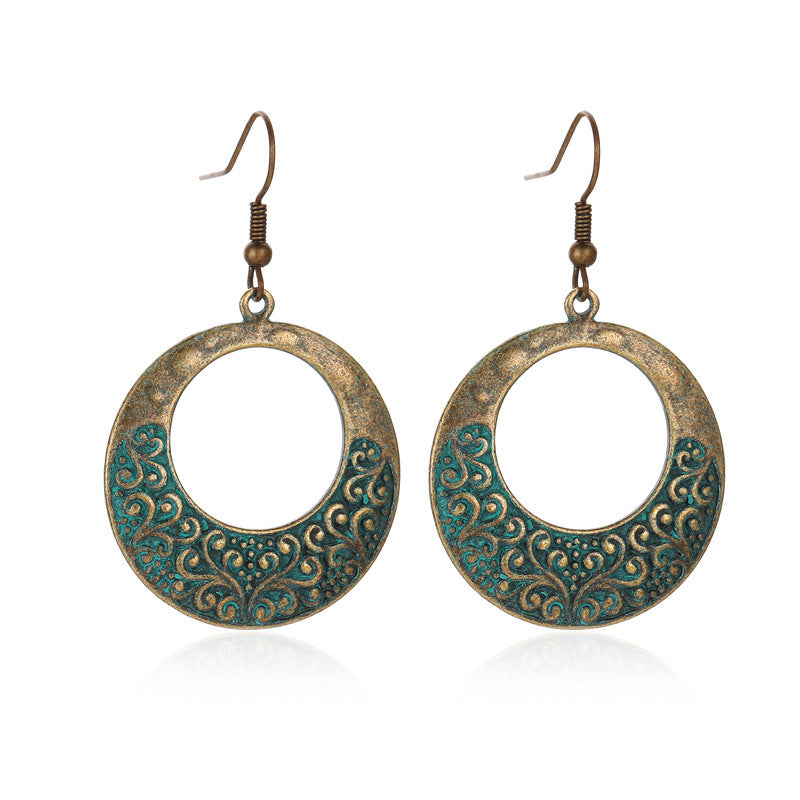 Wholesale Vintage Green Alloy Bohemian Floral Hollow Carved Earrings Fashion Accessory Gift