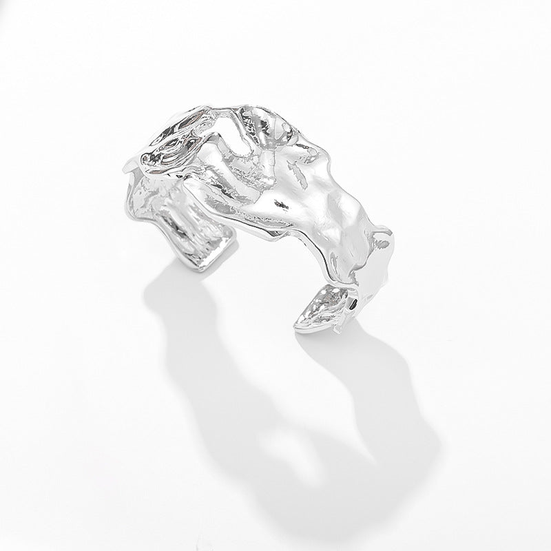 Großhandel unregelmäßige Lava -Metall -Wind Halskette