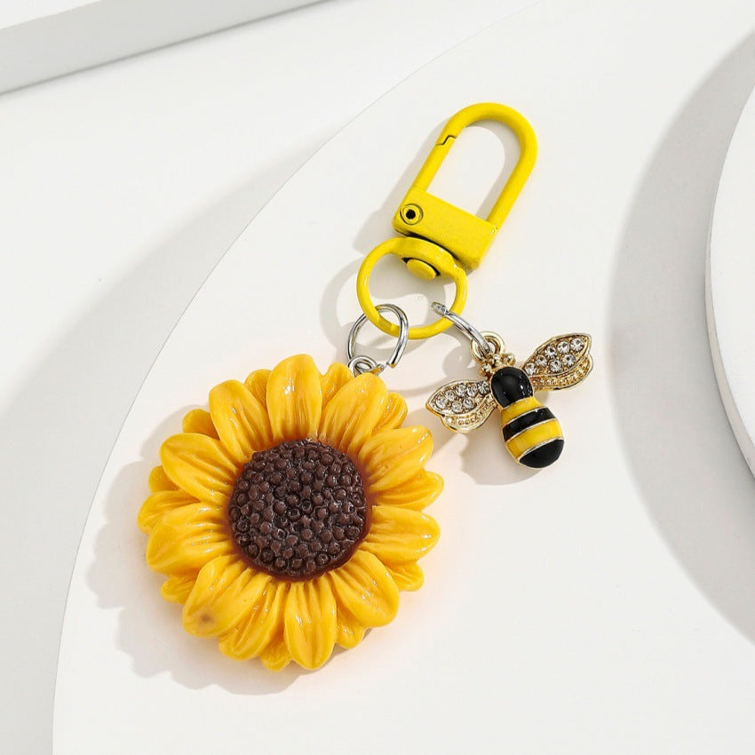 Wholesale Stylish Resin Sunflower Keychain,  Cute Phone Accessory for Everyday Use