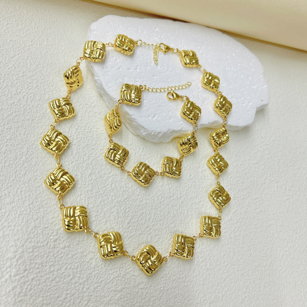 Wholesale  three-dimensional hollow stars love cross snowflake four-leaf clover necklace bracelet