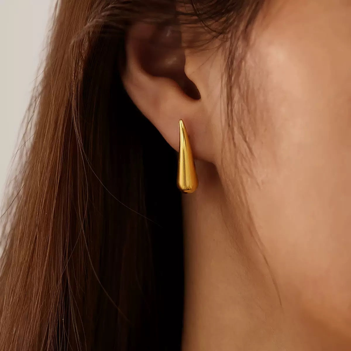 Wholesale Stylish Stainless Steel Crescent Moon Earrings Boutique Jewelry Accessory For Women