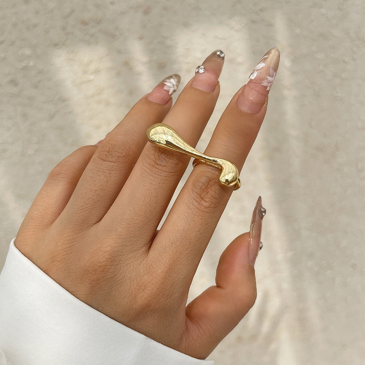 Wholesale irregular water drop opening ring  flower pearl ring