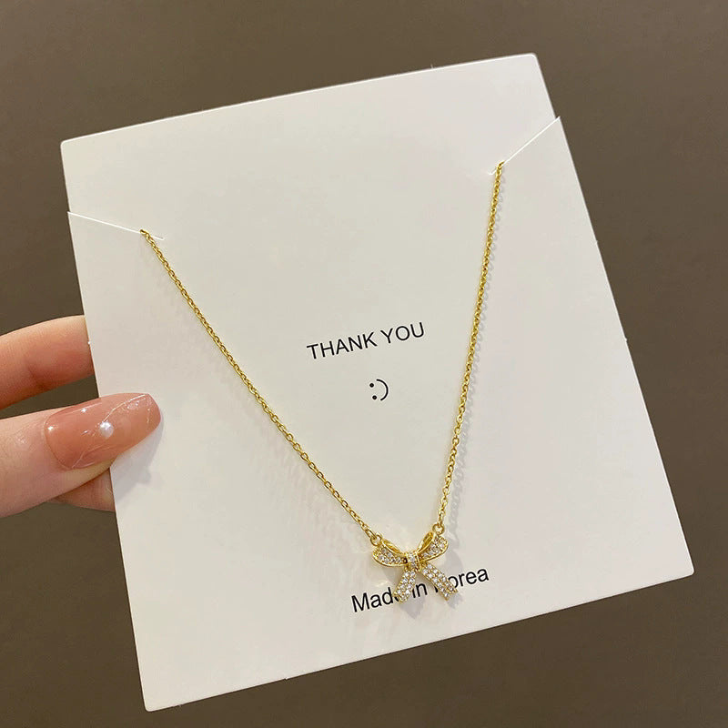 Wholesale Titanium Steel Collarbone Necklace with Zircon and Pearl Pendant