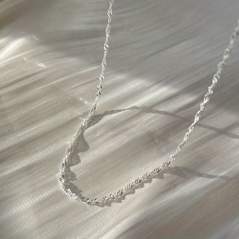 Wholesale  Fashion Niche Light Luxury Minimalist Necklace Collar Chain Necklace