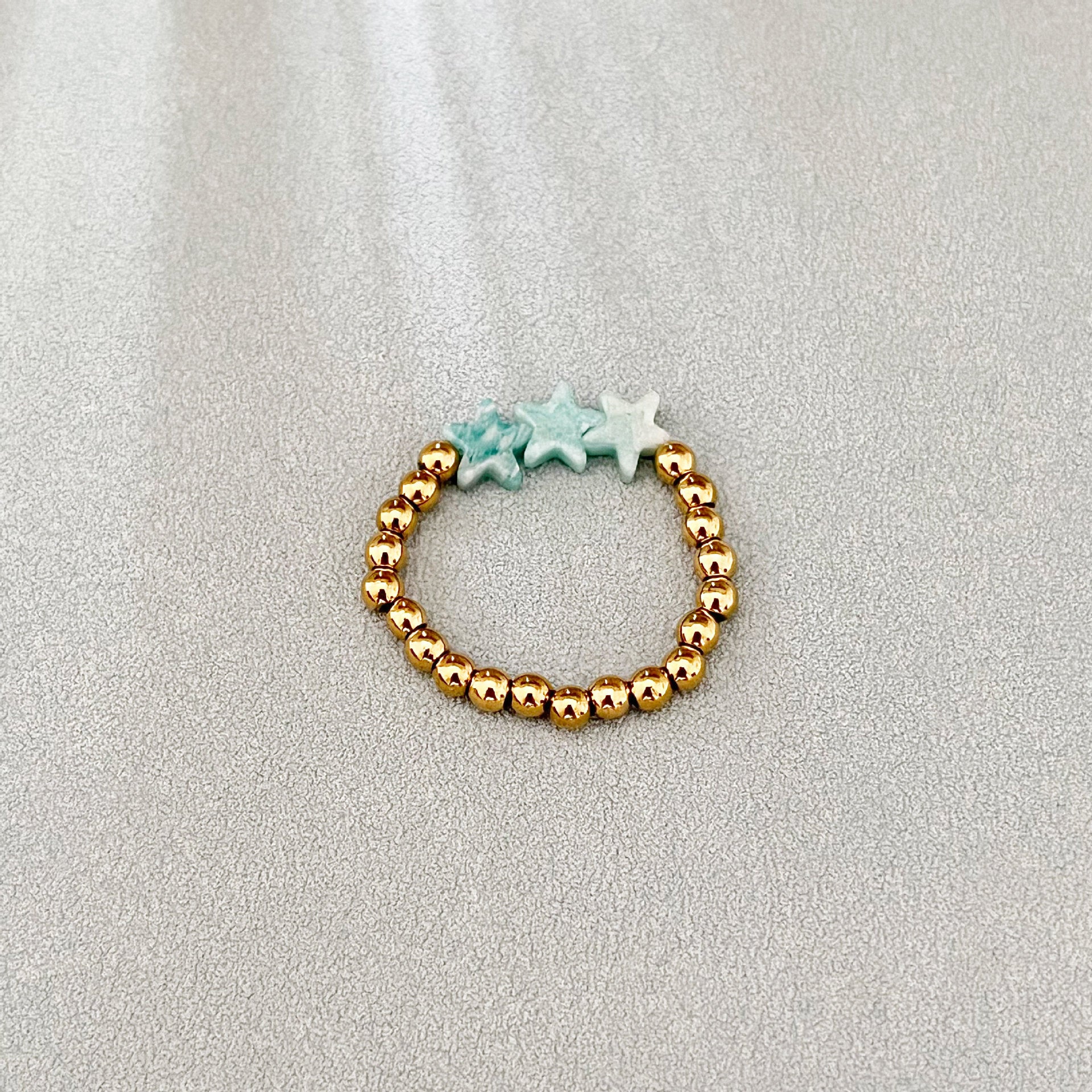 Wholesale natural stone pentagon elastic ring