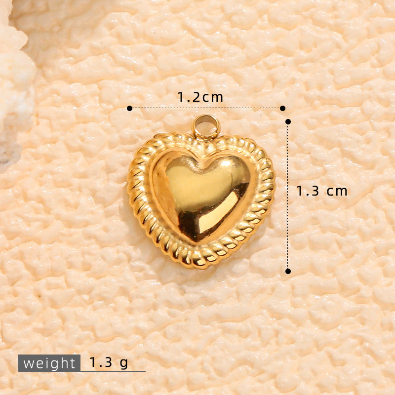 Wholesale heart-shaped pendant