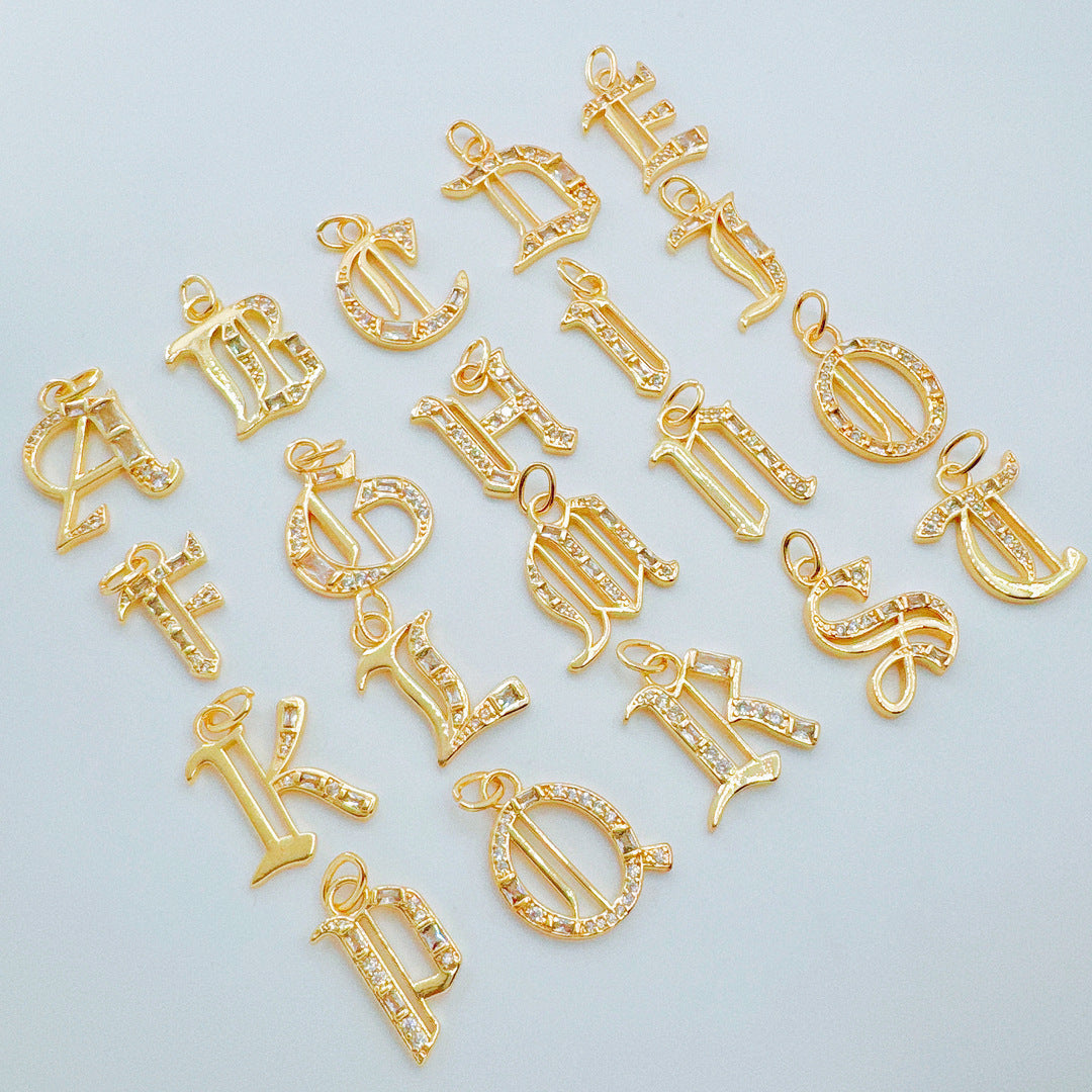 Wholesale Copper Gold-Plated Ice Sugar Letter Pendant Necklace European American Style Fashion Jewelry Accessory for Women